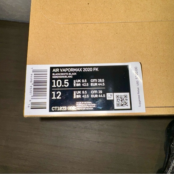 Nike Men’s Air VaporMax 2020 Flyknit, Black/Black/White, Size 10.5 - Picture 12 of 12